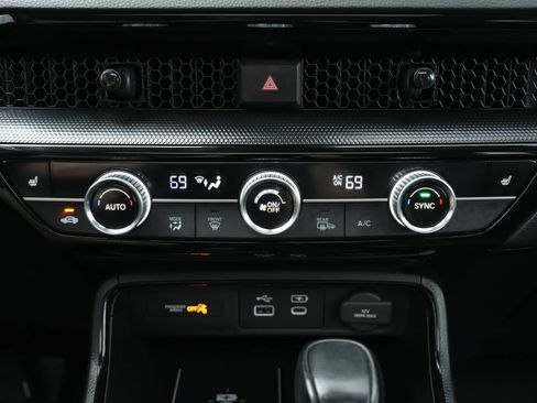 Used 2024 Honda CR-V EX-L image 15
