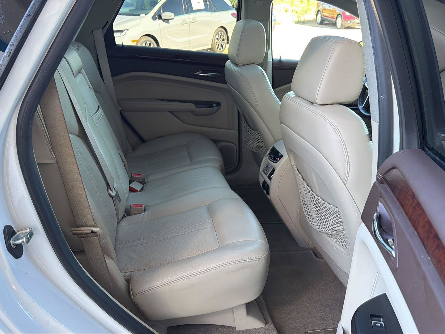 Used 2016 Cadillac SRX Premium w/ Driver Assist Package FWD image 13