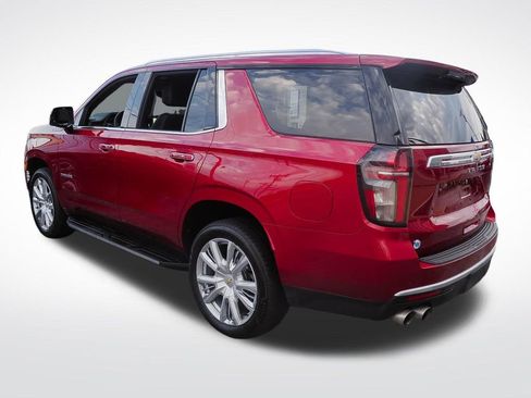 Used 2024 Chevrolet Tahoe High Country AWD/4WD image 5