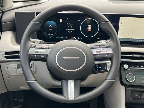 Used 2025 Hyundai Tucson SEL image 24