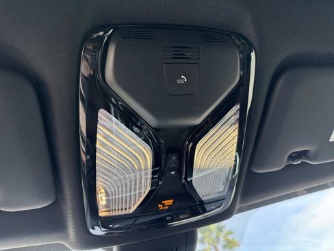 Used 2023 BMW X5 sDrive40i w/ Premium Package image 34