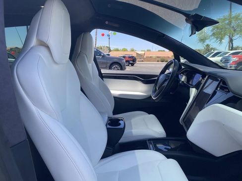 Used 2018 Tesla Model X 100D AWD/4WD image 12