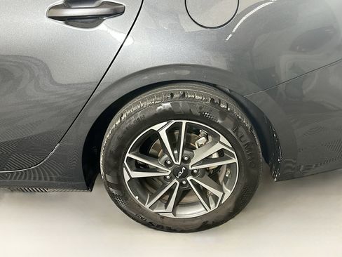 Used 2024 Kia Forte LXS image 11