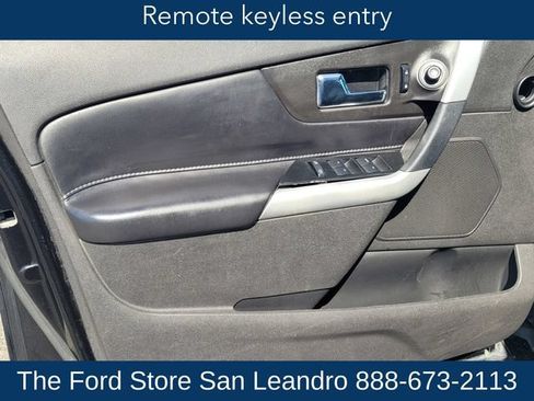Used 2013 Ford Edge SE FWD image 19
