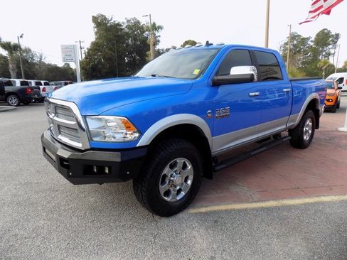 Used 2018 RAM 2500 Big Horn w/ Harvest Edition image 3