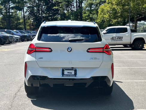 New 2026 BMW X3 xDrive30i w/ M Sport Package AWD/4WD image 10