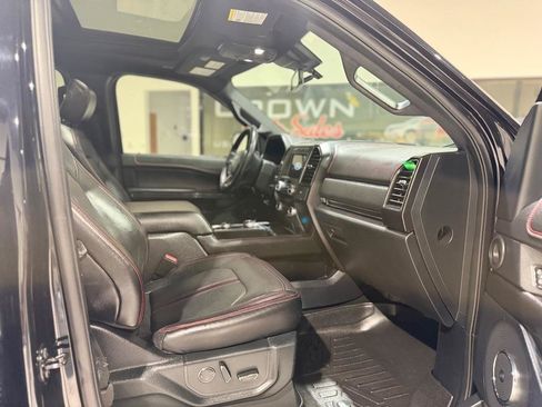 Used 2020 Ford Expedition Max Limited w/ Equipment Group 303A AWD/4WD image 15
