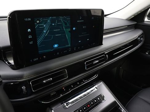 New 2026 Lincoln Aviator AWD image 27