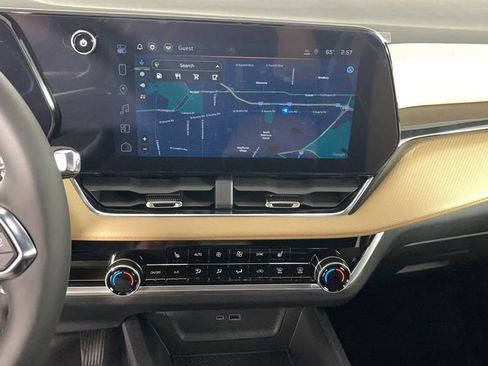 New 2025 Chevrolet Equinox ACTIV image 16