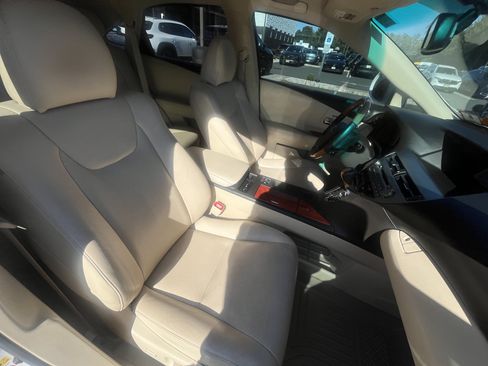 Used 2011 Lexus RX 350 AWD w/ Premium Pkg image 38