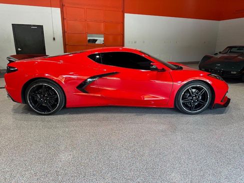 Used 2023 Chevrolet Corvette Stingray Coupe w/ 1LT RWD image 2