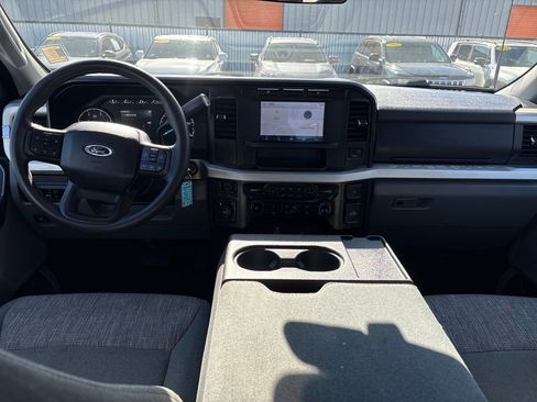 Used 2024 Ford F250 XLT image 9