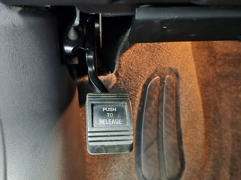 Used 2003 Chevrolet Monte Carlo SS image 74