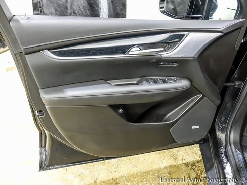 Certified 2025 Cadillac XT5 Premium Luxury image 19