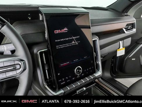 New 2026 GMC Yukon Denali w/ Advanced Technology Package AWD/4WD image 13