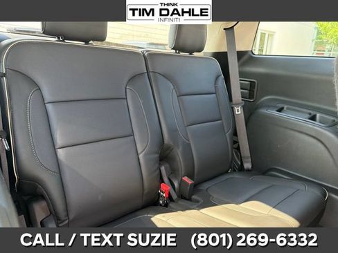 Used 2017 GMC Acadia Denali w/ Technology Package AWD/4WD image 21