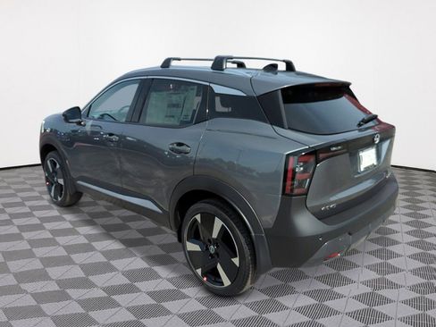 New 2026 Nissan Kicks SR w/ Cold Weather Package AWD/4WD image 5