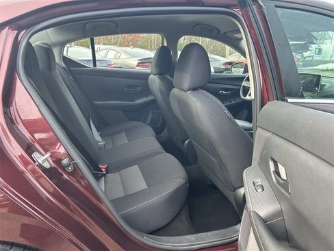Used 2024 Nissan Sentra SV image 14