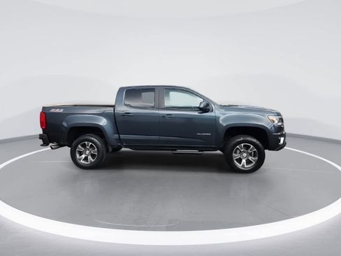 Used 2017 Chevrolet Colorado Z71 image 9