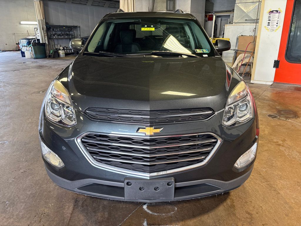 Used 2017 Chevrolet Equinox LT w/ Convenience Package AWD/4WD image 2