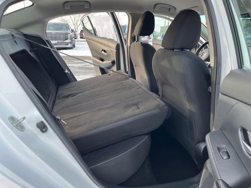 Used 2022 Nissan Sentra SV image 23