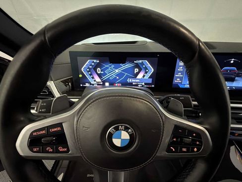 Used 2025 BMW X6 xDrive40i AWD/4WD image 13