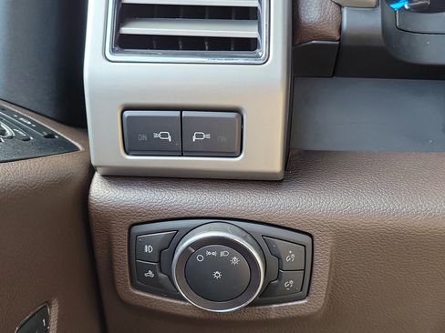 Used 2019 Ford F250 King Ranch w/ King Ranch Ultimate Package image 25