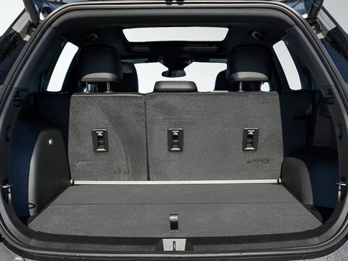 New 2026 GMC Terrain Elevation w/ Elevation Premium Package image 8