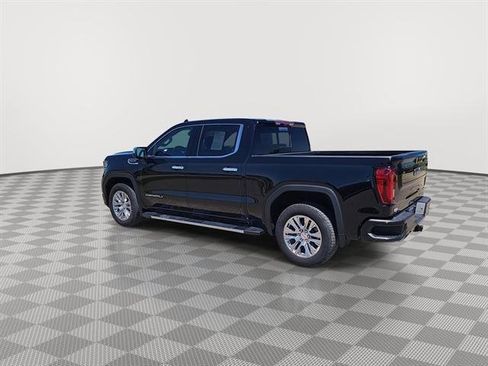 Used 2023 GMC Sierra 1500 Denali w/ Technology Package AWD/4WD image 6