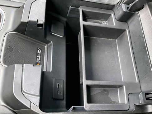 Used 2024 GMC Sierra 2500 Denali w/ Denali Reserve Package image 25