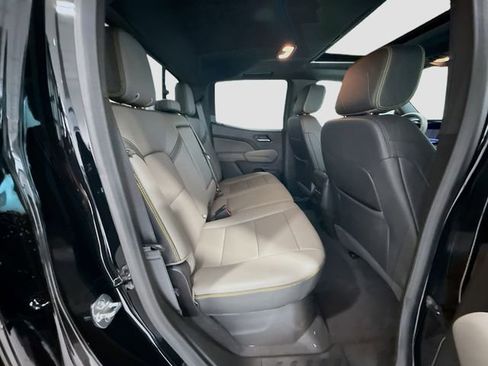 New 2025 Chevrolet Colorado ZR2 w/ Midnight Edition image 22