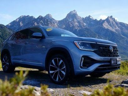 Certified 2025 Volkswagen Atlas Cross Sport SEL Premium R-Line