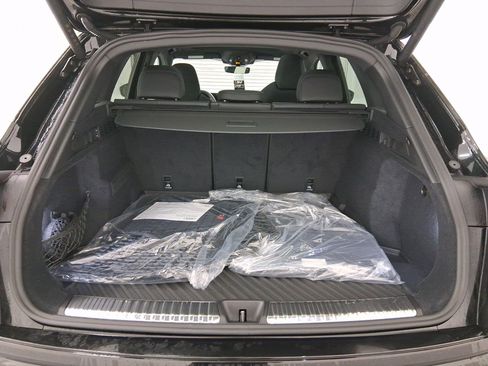 New 2025 Audi SQ5 Premium Plus image 29