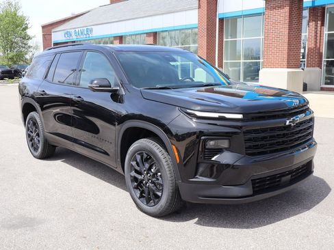 New 2026 Chevrolet Traverse LT AWD/4WD image 4