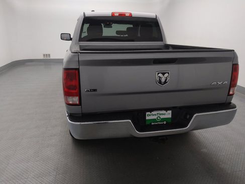 Used 2022 RAM 1500 Classic SLT AWD/4WD image 6