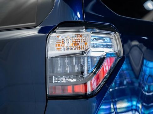 Used 2024 Toyota 4Runner SR5 Premium image 6