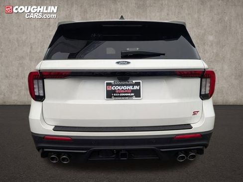 New 2026 Ford Explorer Active w/ Active Comfort Package image 6