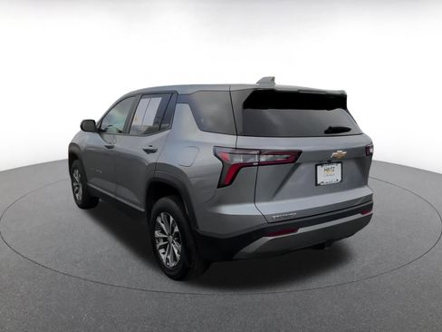 Used 2025 Chevrolet Equinox LT image 11