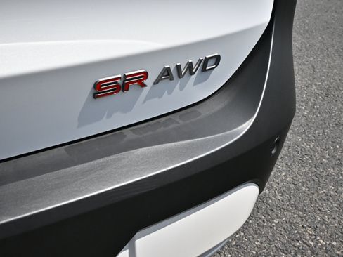 Certified 2026 Nissan Kicks SR w/ SR Premium Package AWD/4WD image 9