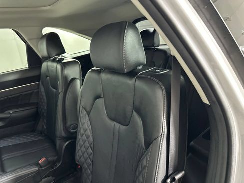Used 2023 Kia Sorento SX AWD/4WD image 31