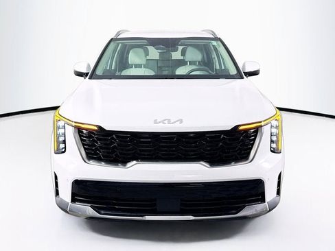 New 2026 Kia Sorento S image 2