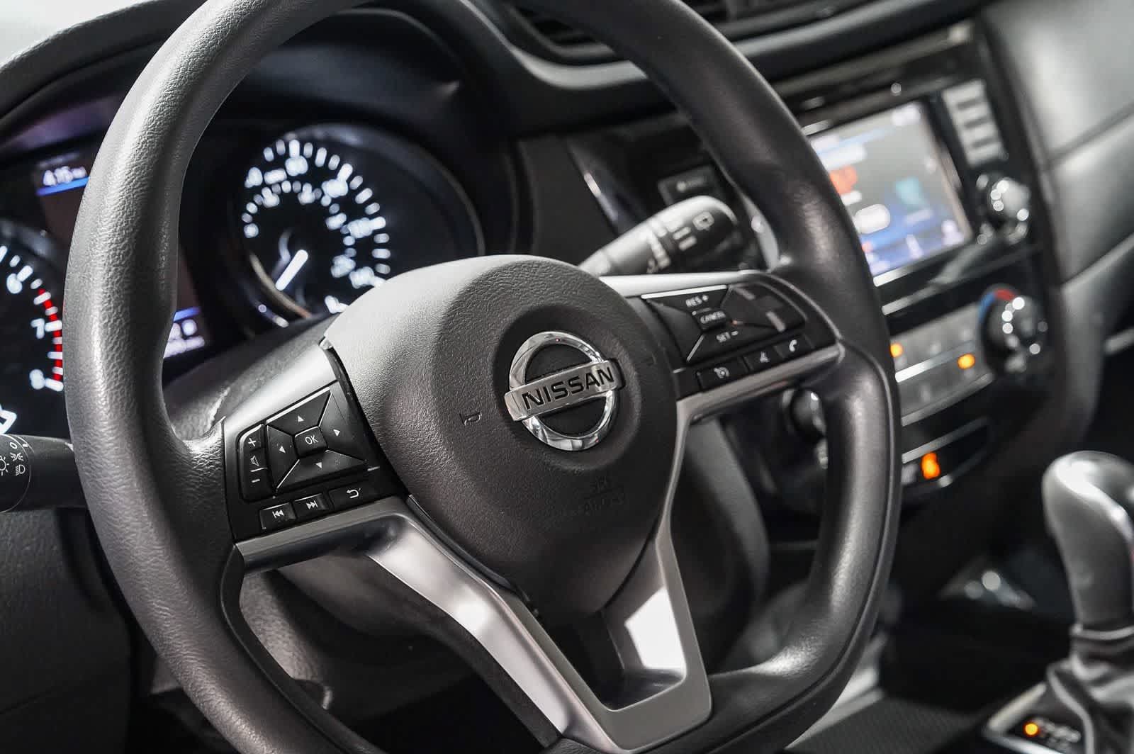 Used 2018 Nissan Rogue S FWD image 20