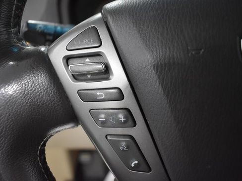 Used 2014 Nissan Armada Platinum w/ Platinum Reserve Package image 31