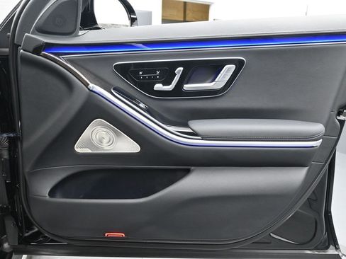 Used 2023 Mercedes-Benz S 580 4MATIC Sedan image 23