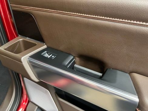 Used 2025 Ford F350 King Ranch w/ FX4 Off-Road Package image 49