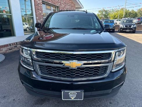 Used 2018 Chevrolet Suburban LT AWD/4WD image 2