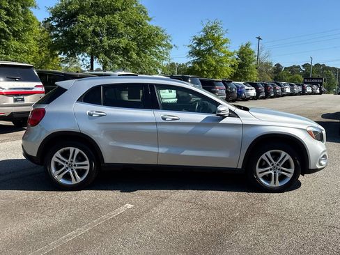 Used 2018 Mercedes-Benz GLA 250 image 8