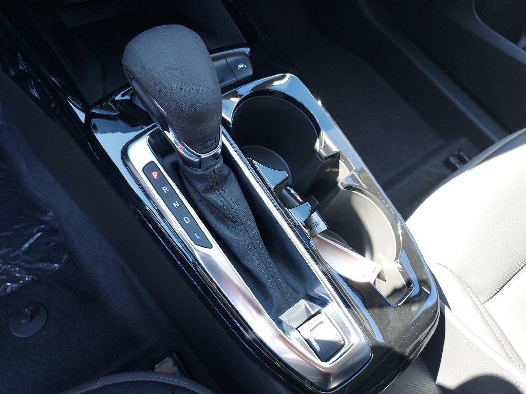 New 2026 Chevrolet Trax ACTIV w/ Sunroof Package FWD image 25