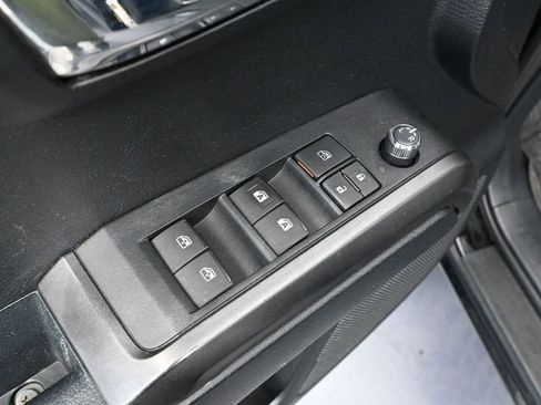 Used 2017 Toyota Tacoma TRD Sport w/ Tow Package image 20