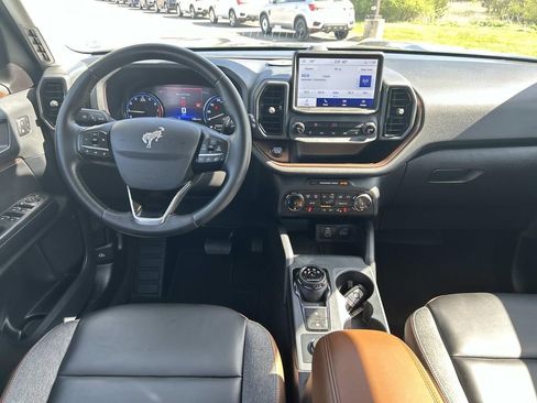 Used 2024 Ford Bronco Sport Outer Banks image 17